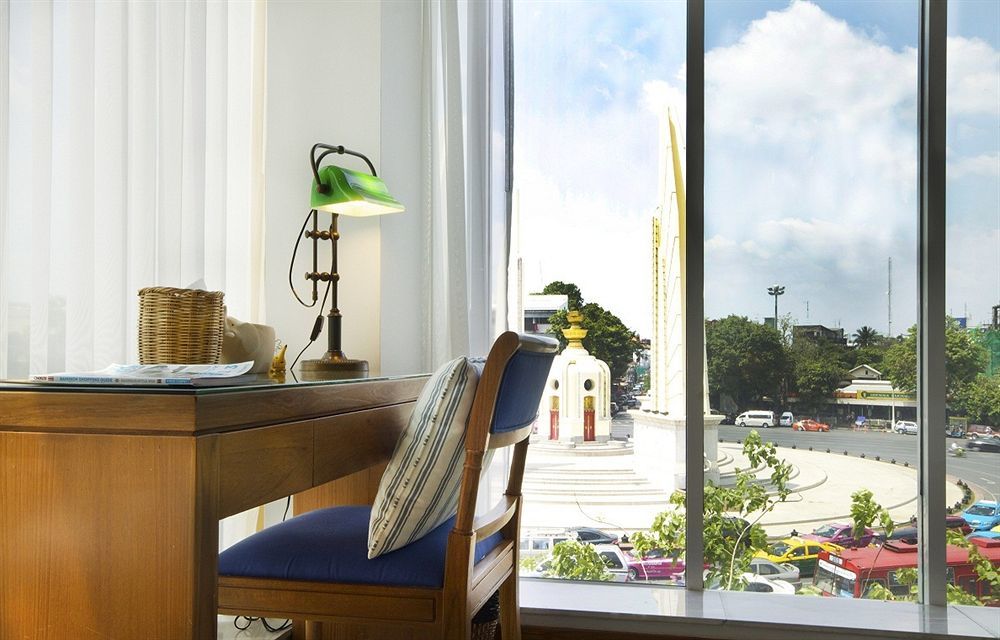 Baan Dinso Hostel@Ratchadamnoen Bangkok Bagian luar foto